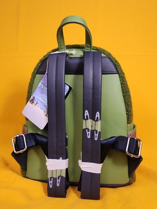Loungefly Edward Scissorhands Sherpa Heart Topiary Horror Movie Mini Backpack main image 11